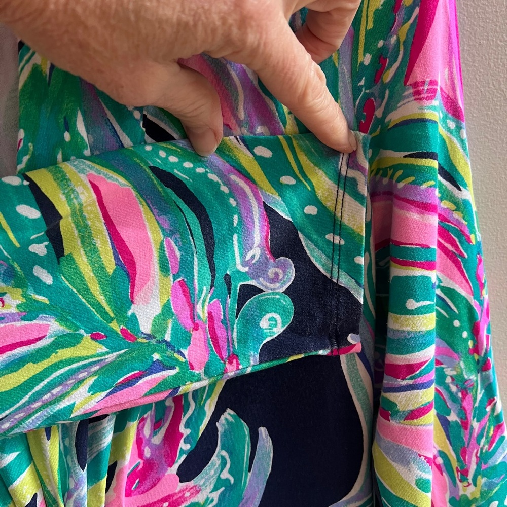 🌴 Lilly Pulitzer Long Sleeve Wrap-Style Dress | Size M - Picture 4 of 6
